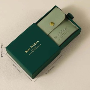 pudelko best wishes 2.jpg