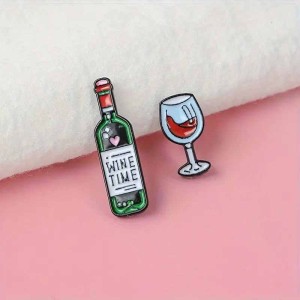 Wine pin sogold 2.jpg