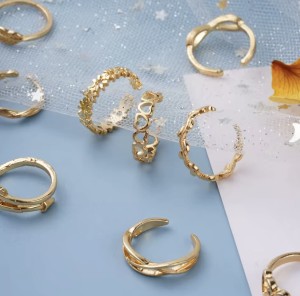 Zestaw pierścionków na palec u stopy