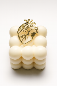 Broszka serce anatomiczne pozłacana sogold