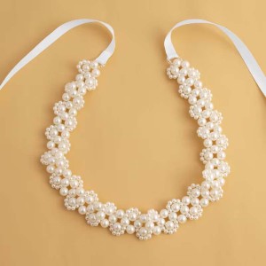 perły na taśmie.jpg