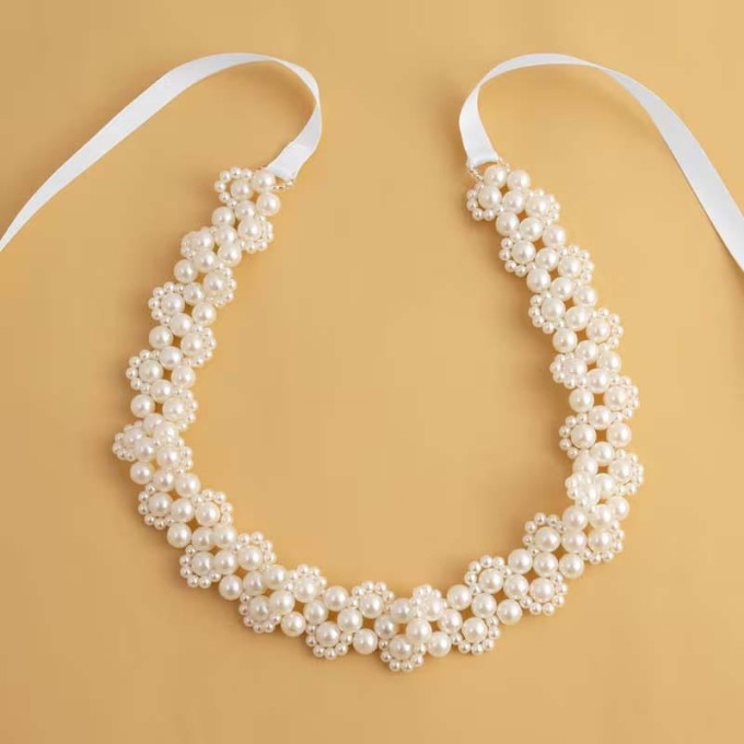 perły na taśmie.jpg