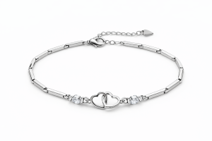 Bransoletka srebrna z sercami i cyrkoniami sogold