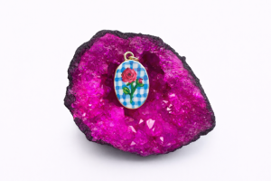 Zawieszka pozłacana Mini art - Kwiaty i kratka sogold