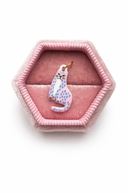 Zawieszka pozłacana Mini art - Różowy tygrys sogold