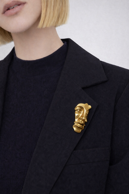 Broszka , Twarz Sogold