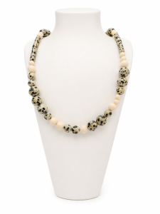 Naszyjnik z kamieniami naturalnymi jaspis dalmatyński - choker sogold